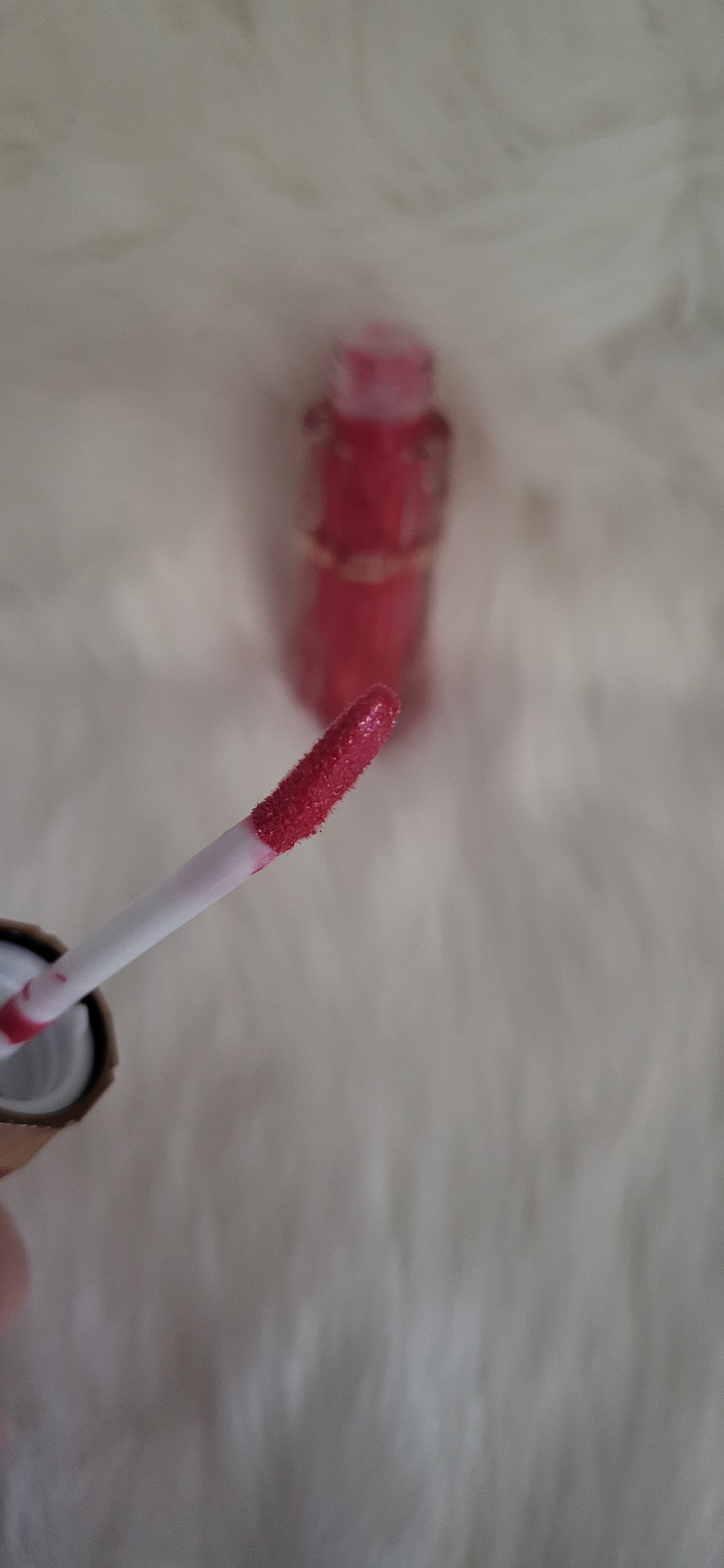 Gloss à lèvres GLOW FIXING 24H – Leticia Well