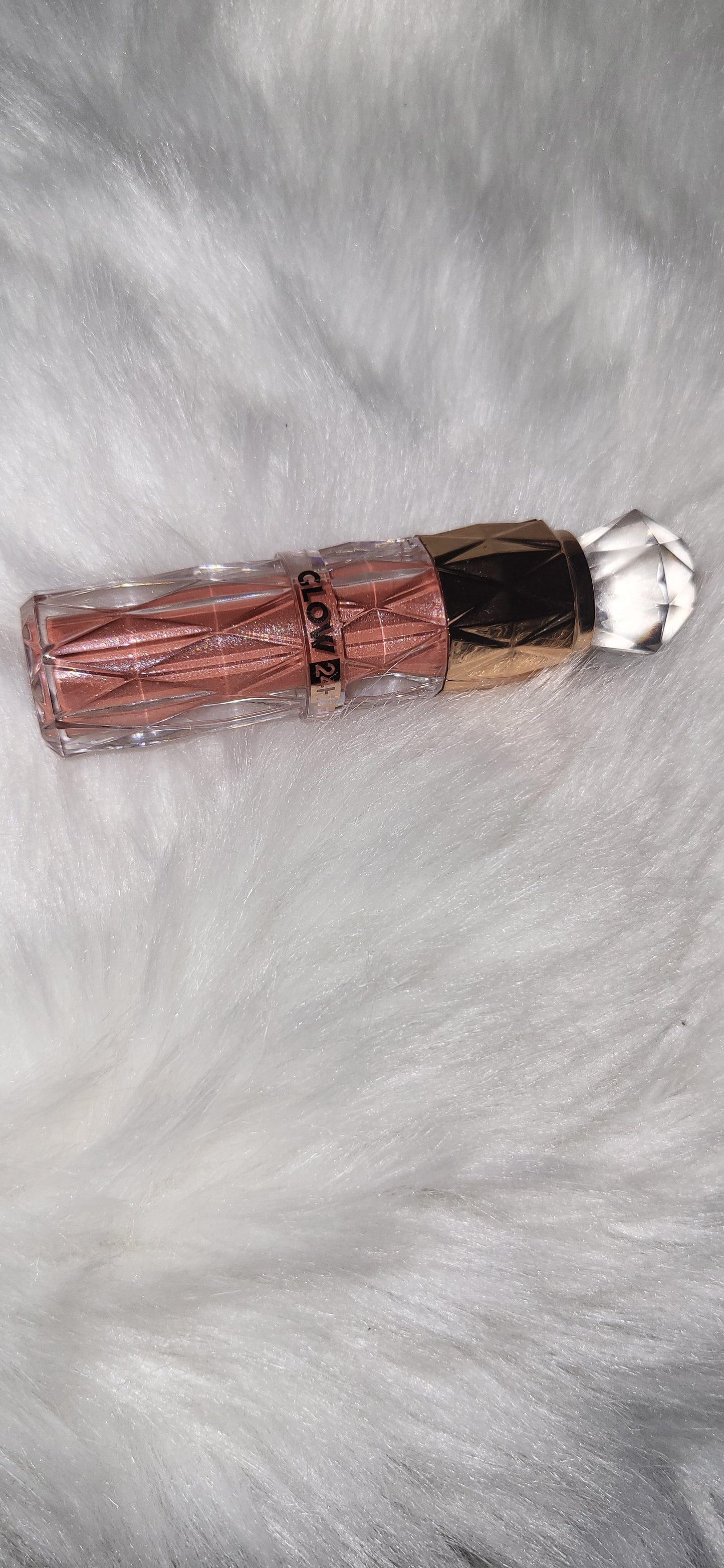 Gloss à lèvres GLOW FIXING 24H – Leticia Well