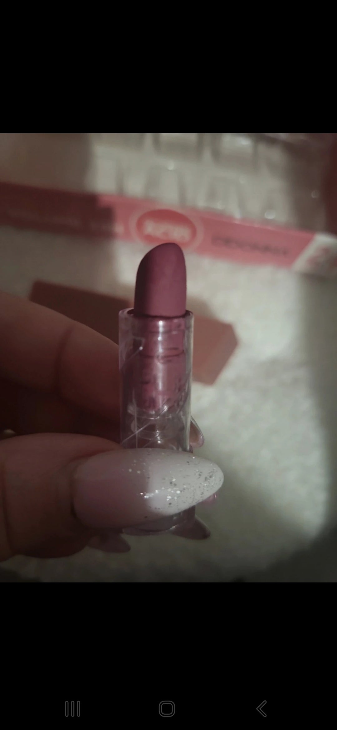 ROUGE À LÈVRES VOLUME ACIDE HYALURONIC D'DONNA